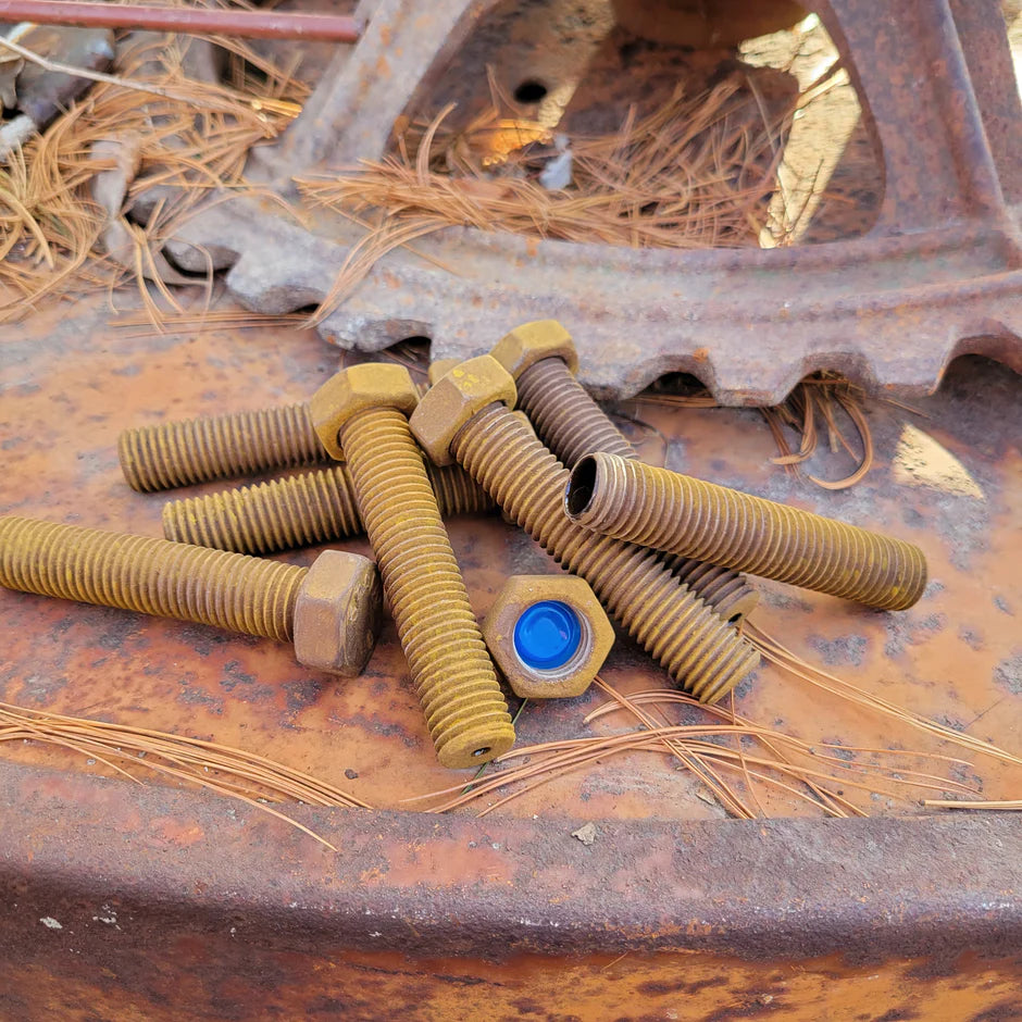 Bolt Chillum
