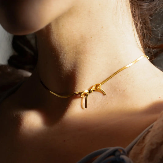 Bow Peep Choker Necklace - 18k Gold Plated